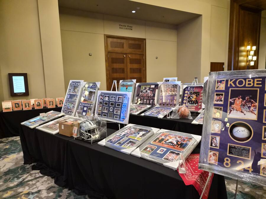 Grand Oaks Ballroom — Full Event Table Setup